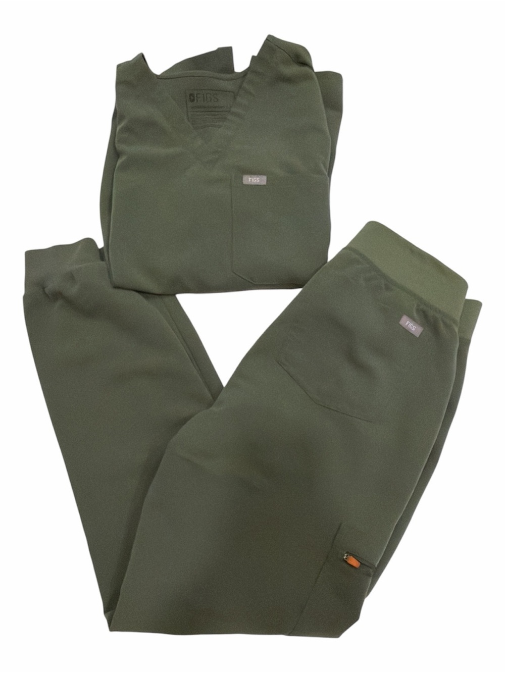 FIGS scrubs set. Moss green.